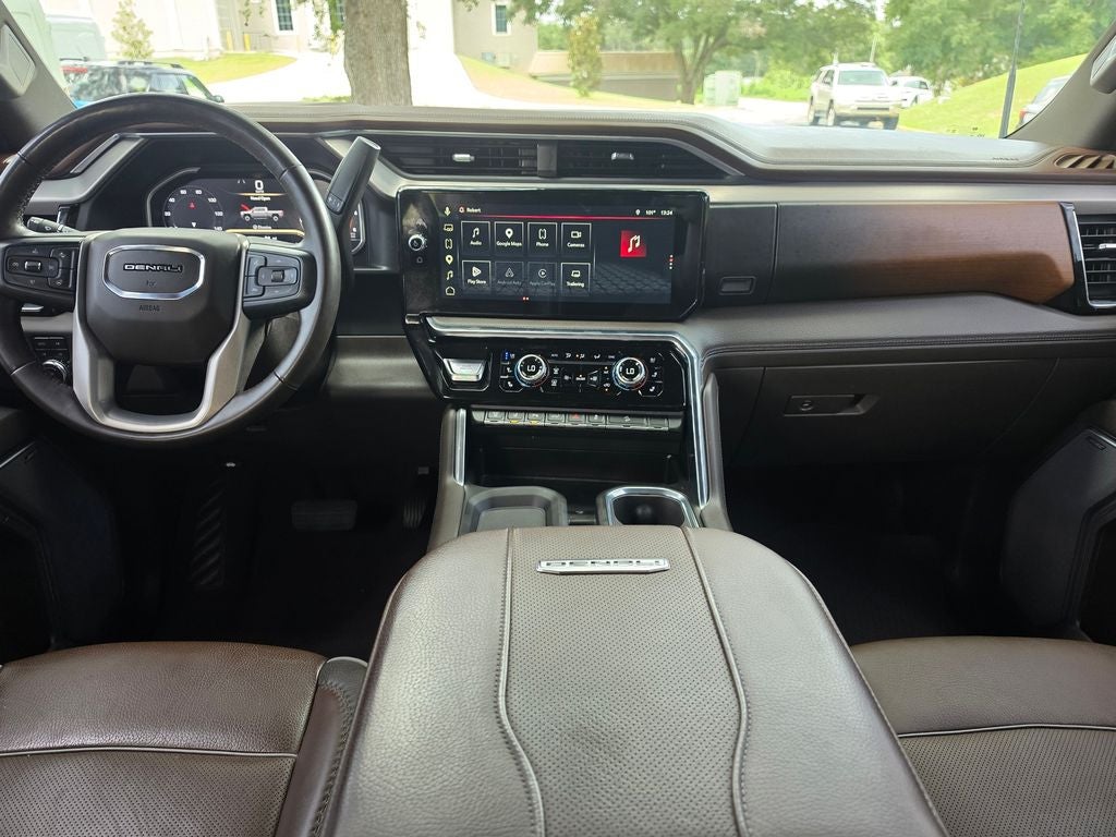 2024 GMC Sierra 2500HD Denali