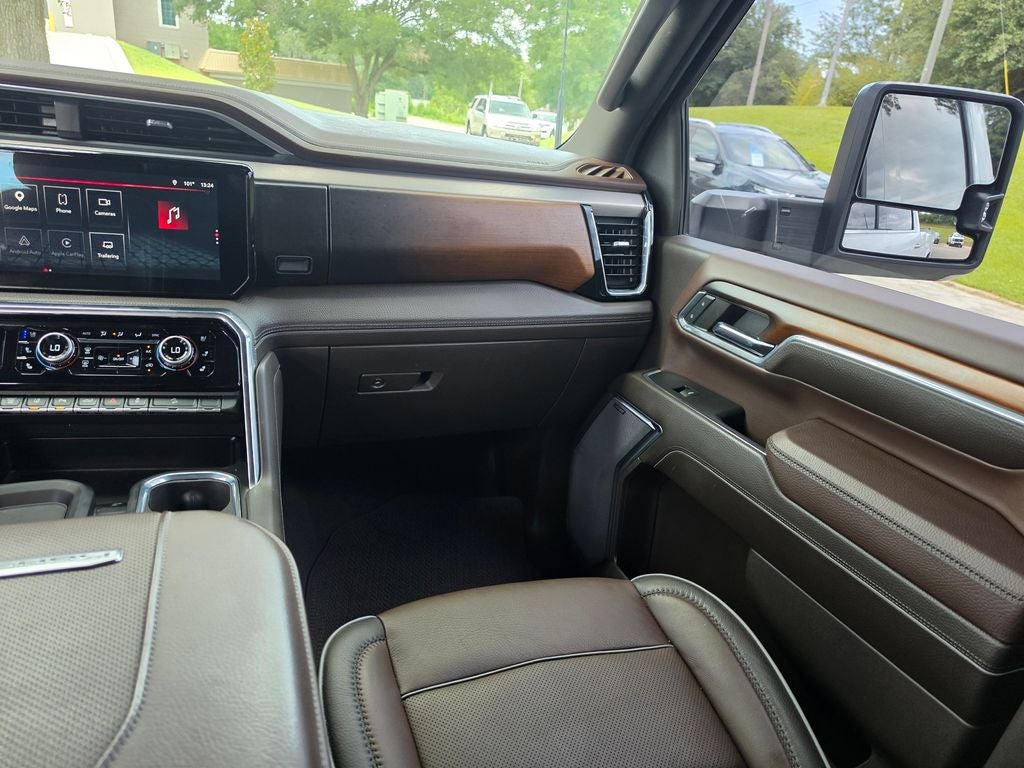 2024 GMC Sierra 2500HD Denali