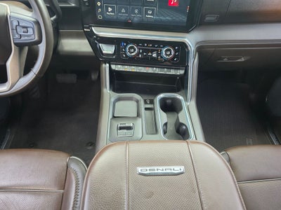 2024 GMC Sierra 2500HD Denali