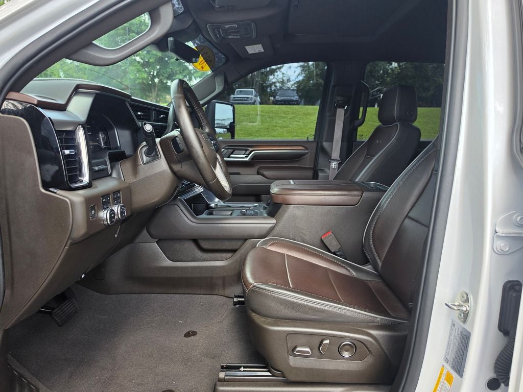 2024 GMC Sierra 2500HD Denali