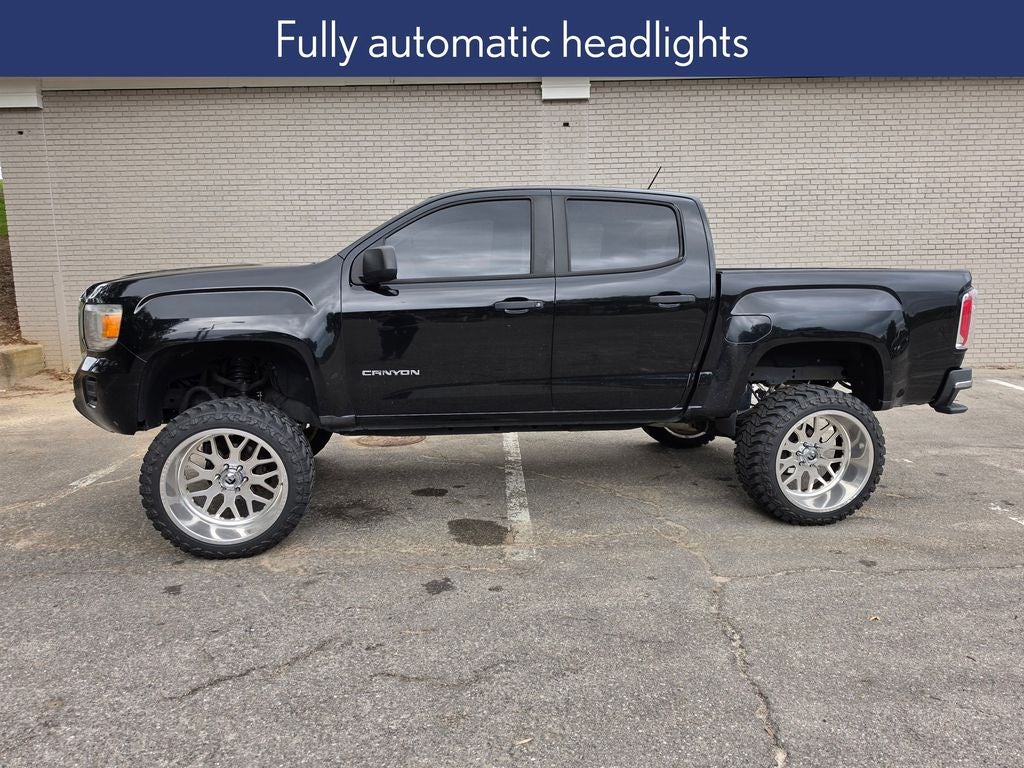 2017 GMC Canyon Base
