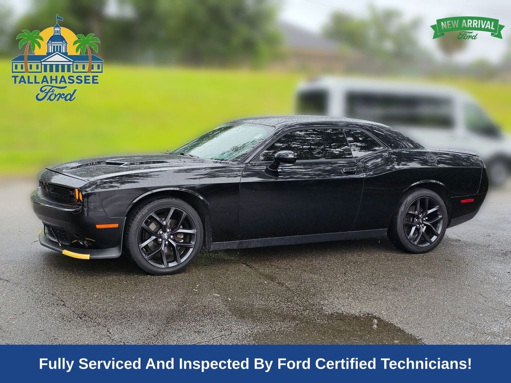 2022 Dodge Challenger SXT