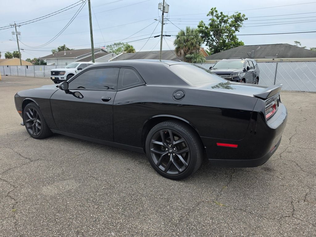 2022 Dodge Challenger SXT