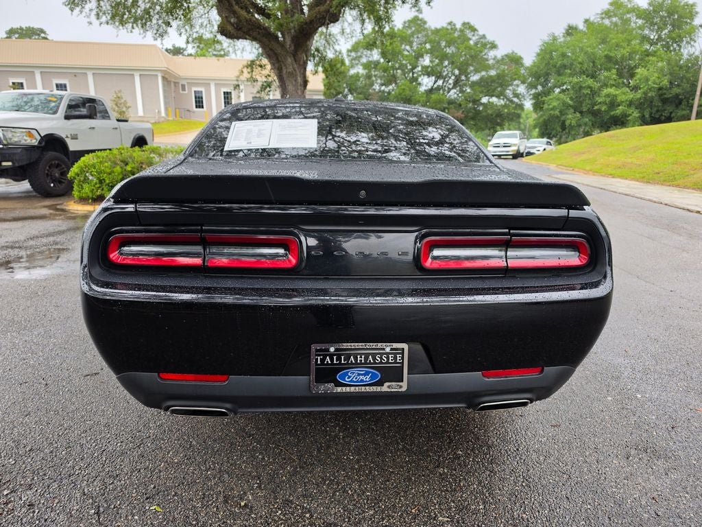 2022 Dodge Challenger SXT