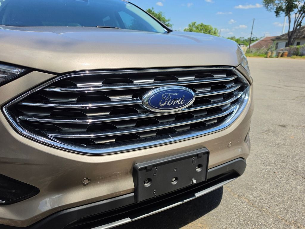 2021 Ford Edge Titanium