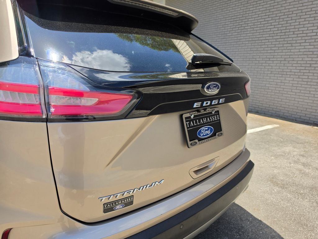 2021 Ford Edge Titanium