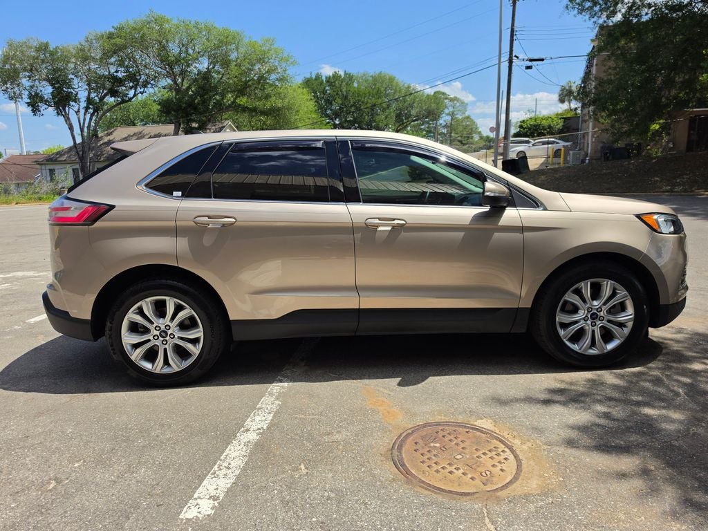 2021 Ford Edge Titanium