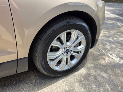 2021 Ford Edge Titanium