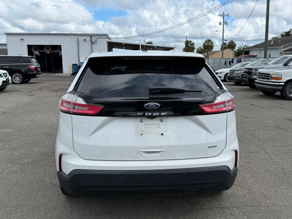 2021 Ford Edge SE