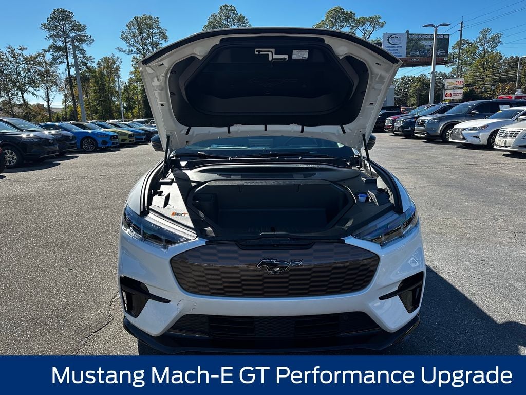 2025 Ford Mustang Mach-E GT