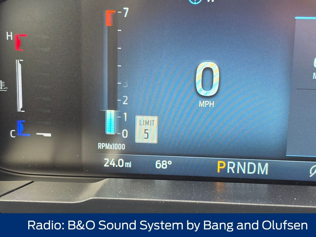 2026 Ford Maverick Lobo High