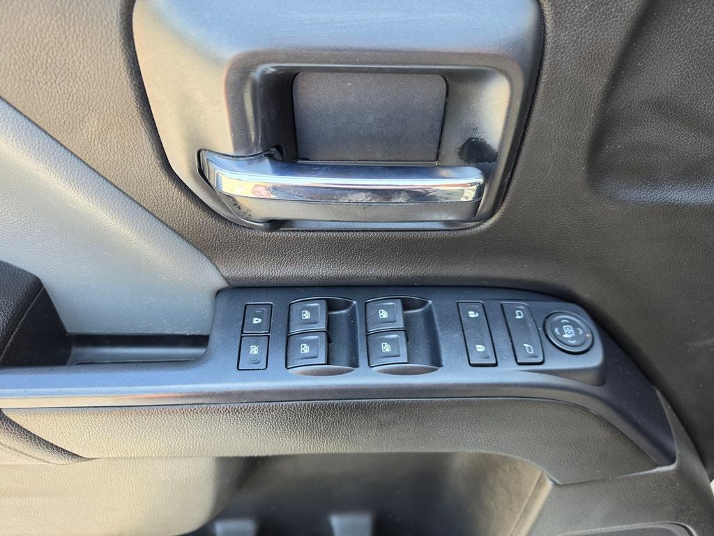 2018 Chevrolet Silverado 1500 Custom