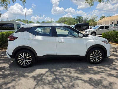 2023 Nissan Kicks SV
