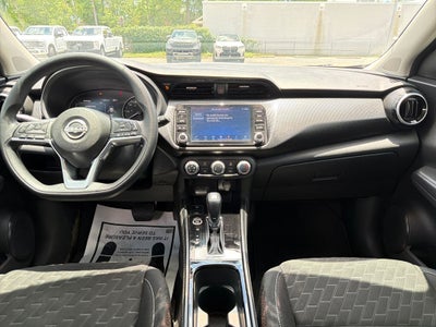 2023 Nissan Kicks SV