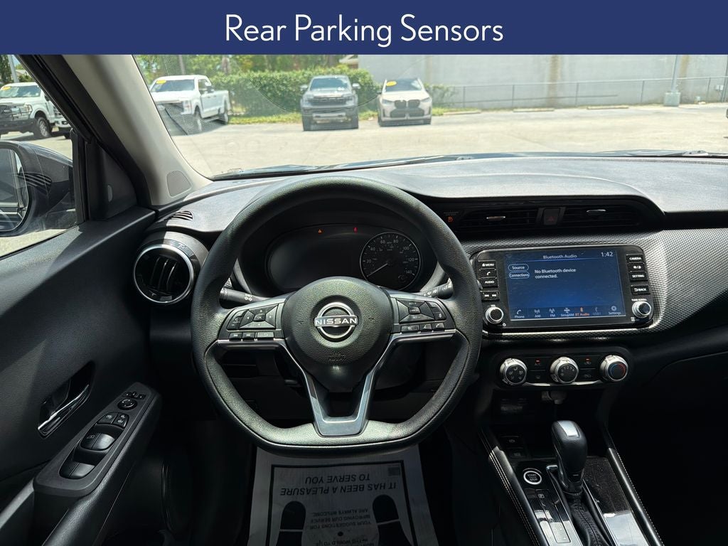 2023 Nissan Kicks SV