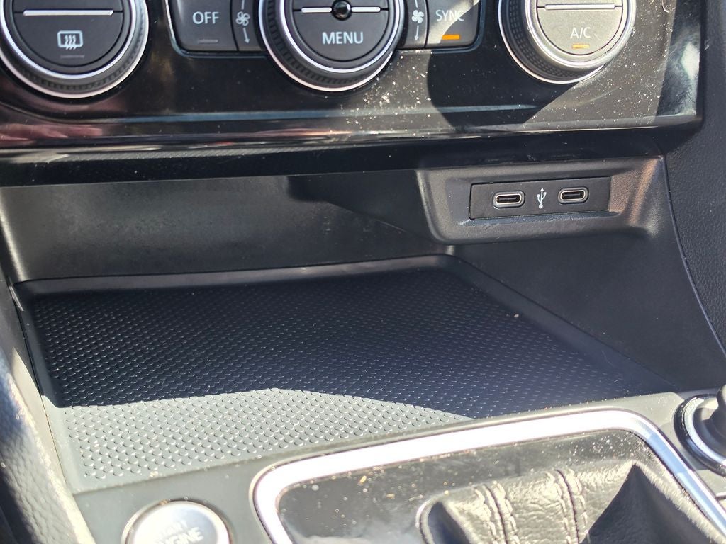 2021 Volkswagen Jetta R-Line