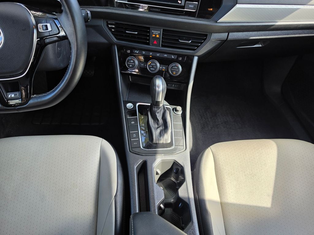 2021 Volkswagen Jetta R-Line