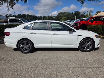 2021 Volkswagen Jetta R-Line