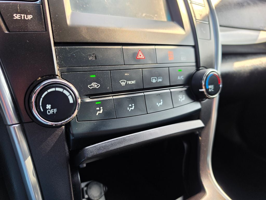 2015 Toyota Camry SE