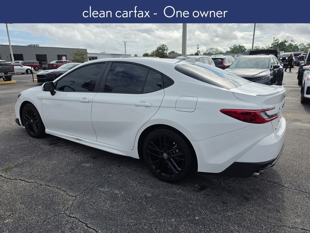 2025 Toyota Camry SE