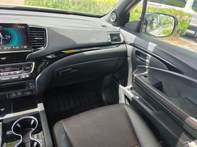 2025 Honda Ridgeline Black Edition
