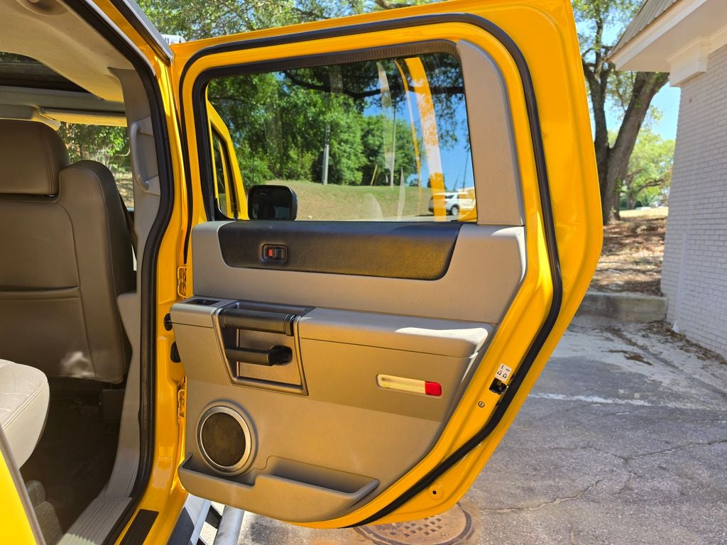 2004 Hummer H2 Base