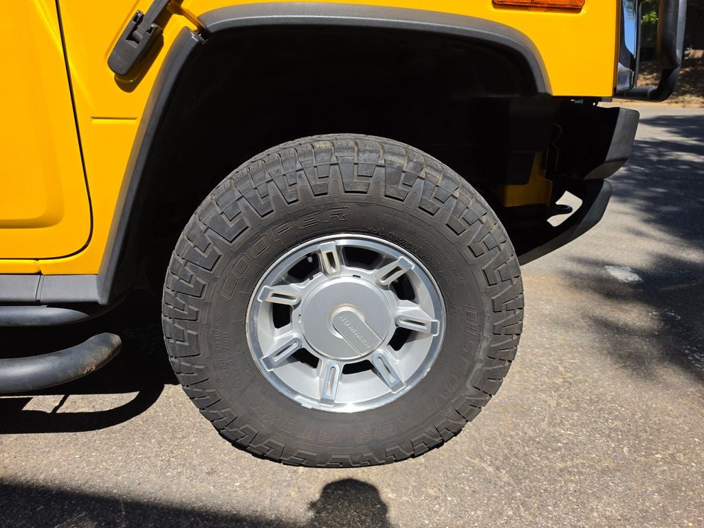 2004 Hummer H2 Base
