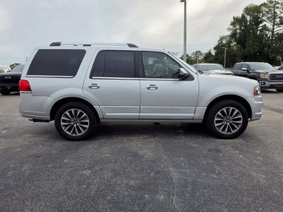 2017 Lincoln Navigator Select