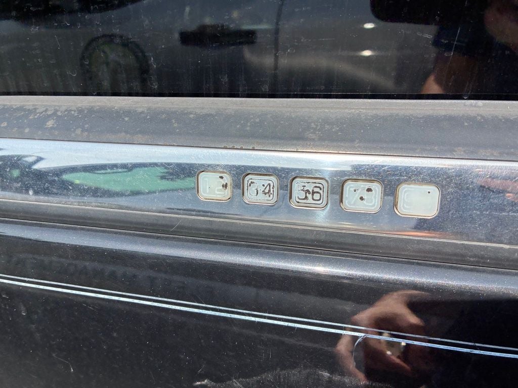 2015 Lincoln Navigator L Base