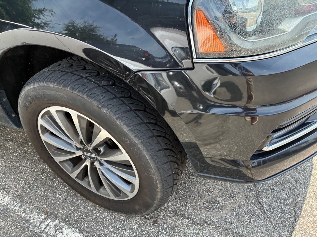 2015 Lincoln Navigator L Base