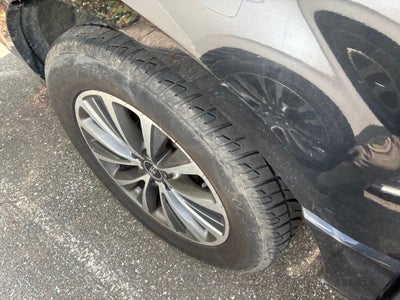 2015 Lincoln Navigator L Base