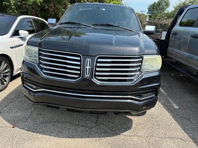2015 Lincoln Navigator L Base