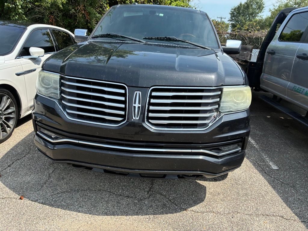 2015 Lincoln Navigator L Base