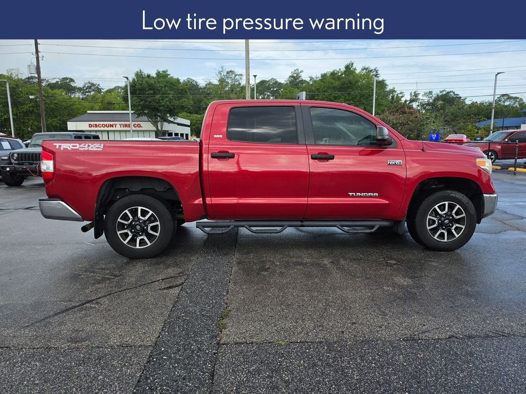 2017 Toyota Tundra SR5