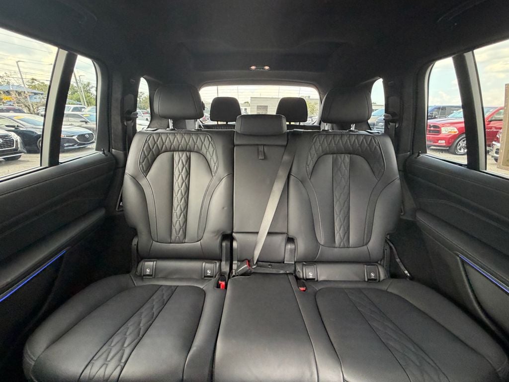 2022 BMW X7 xDrive40i