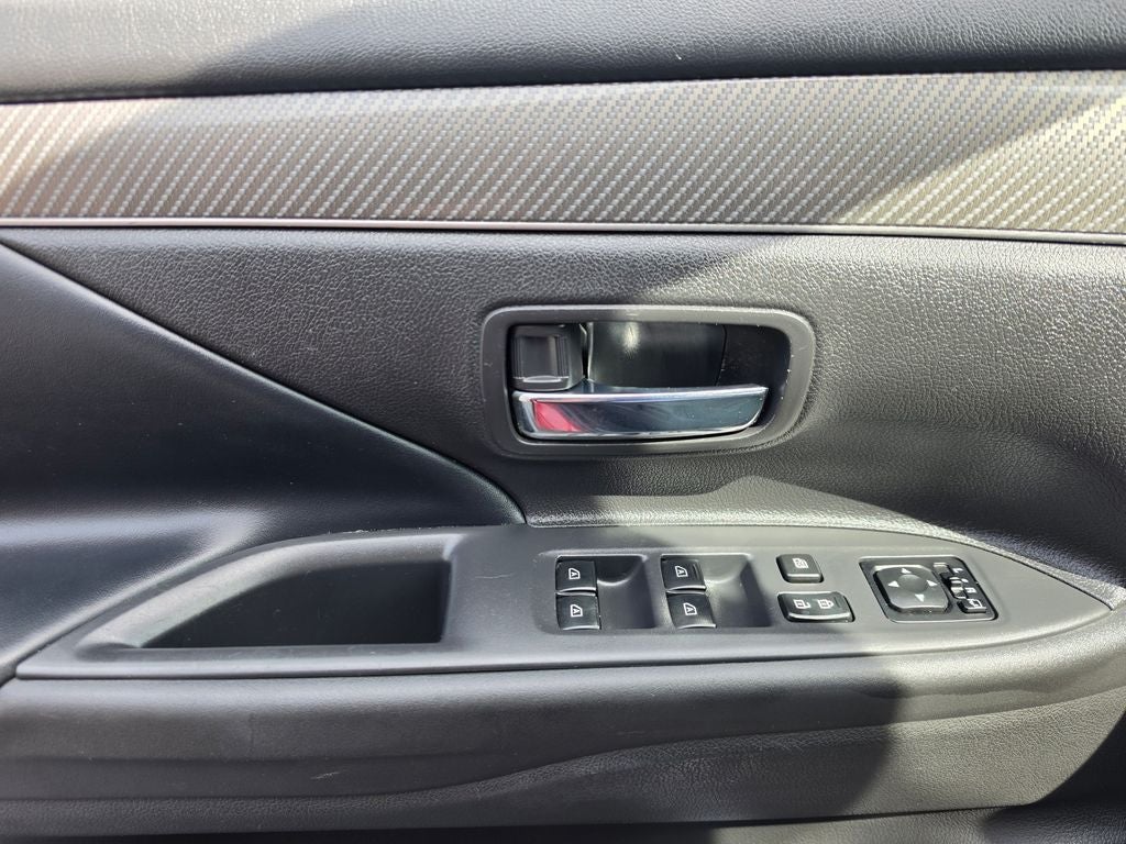 2019 Mitsubishi Outlander SEL