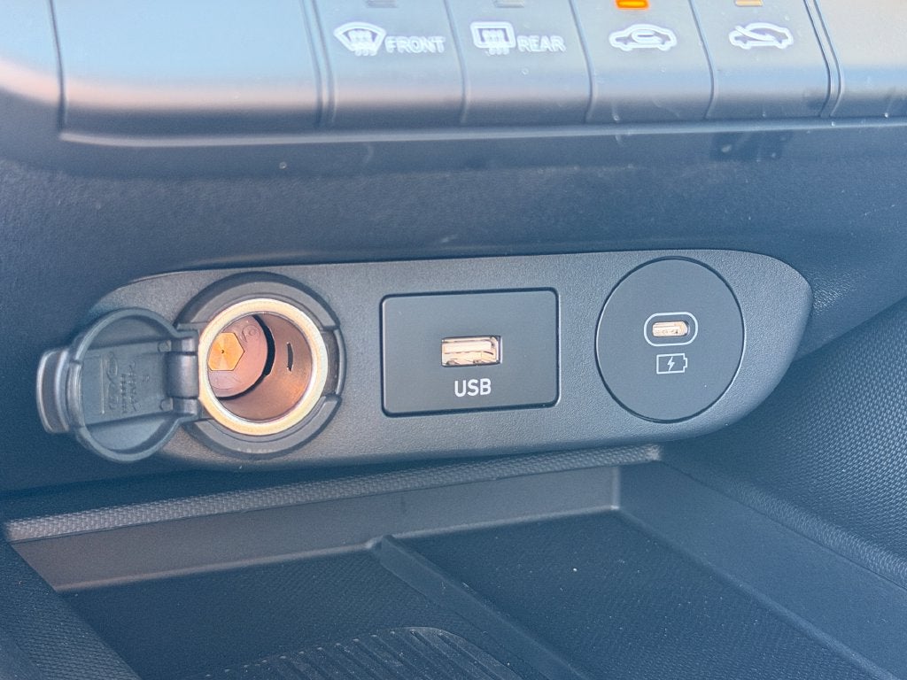 2025 Hyundai Elantra SEL - Photo 22