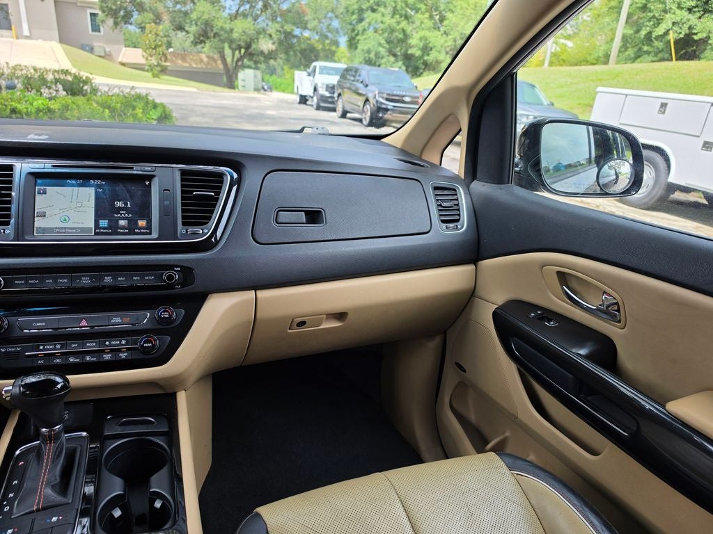 2016 Kia Sedona SX