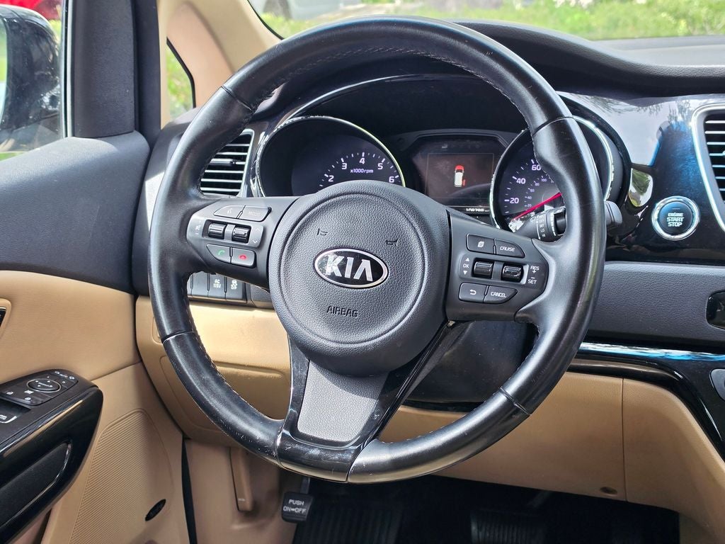 2016 Kia Sedona SX