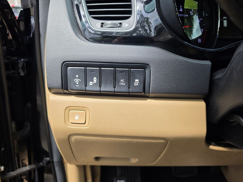 2016 Kia Sedona SX