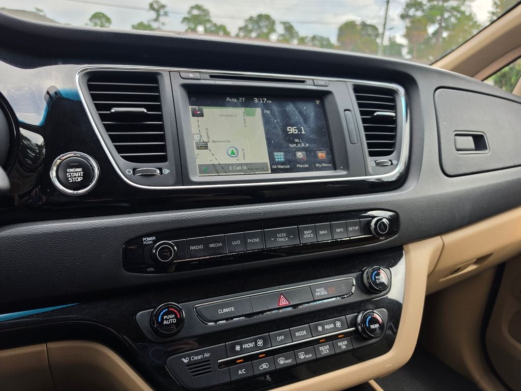 2016 Kia Sedona SX