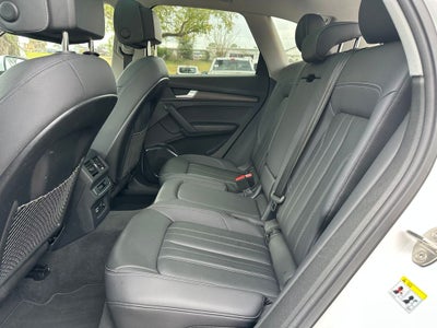 2022 Audi Q5 40 Premium quattro