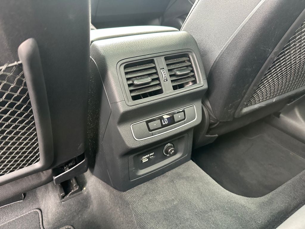 2022 Audi Q5 40 Premium quattro