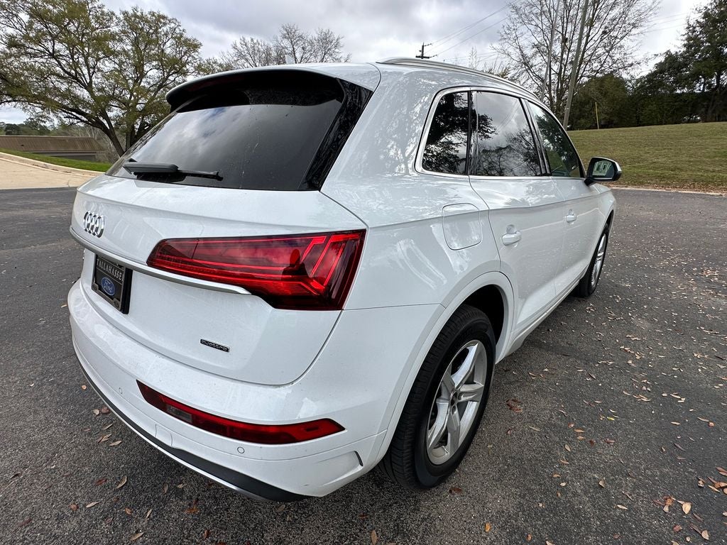 2022 Audi Q5 40 Premium quattro