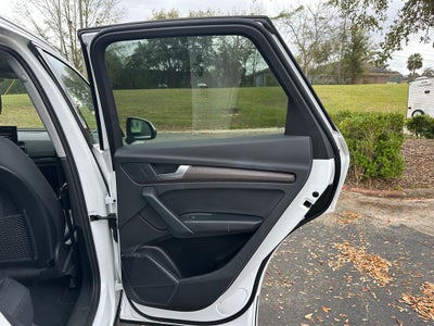 2022 Audi Q5 40 Premium quattro