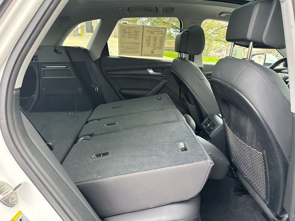 2022 Audi Q5 40 Premium quattro