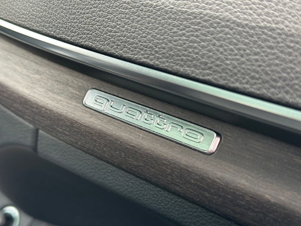 2022 Audi Q5 40 Premium quattro