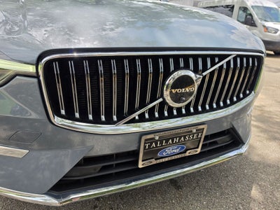2022 Volvo XC60 B5 Inscription