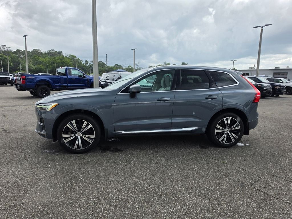 2022 Volvo XC60 B5 Inscription