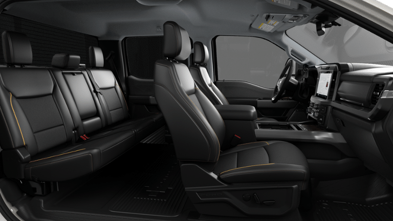 2027 Ford Super Duty F-350® Lariat®